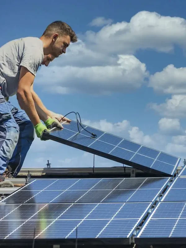 la technologie des panneaux solaires